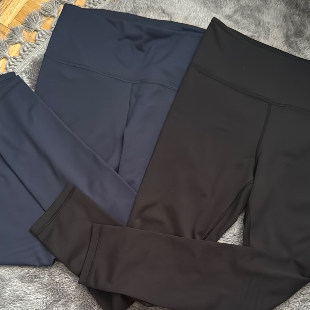 Ziya Black and Navy Leggings